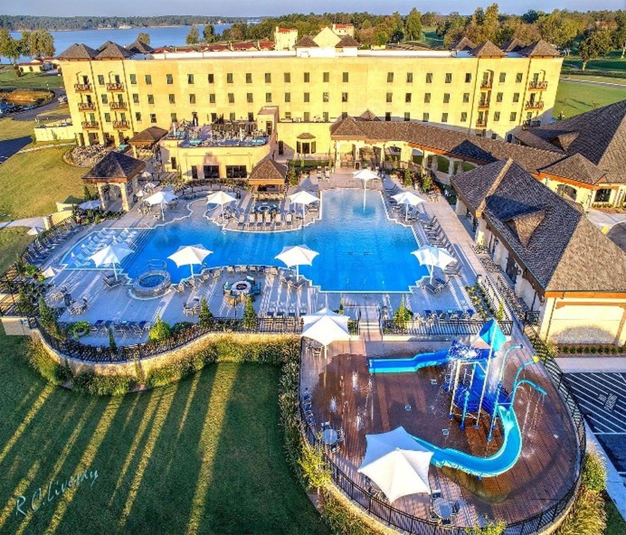 Shangri-La Resort Monkey Island Exterior photo